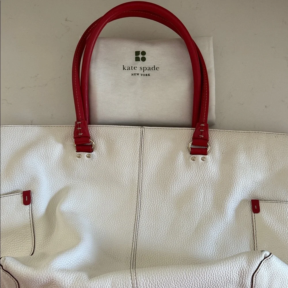 ♠️Kate Spade Cream and Orange handle and accents Tote Bag ✨